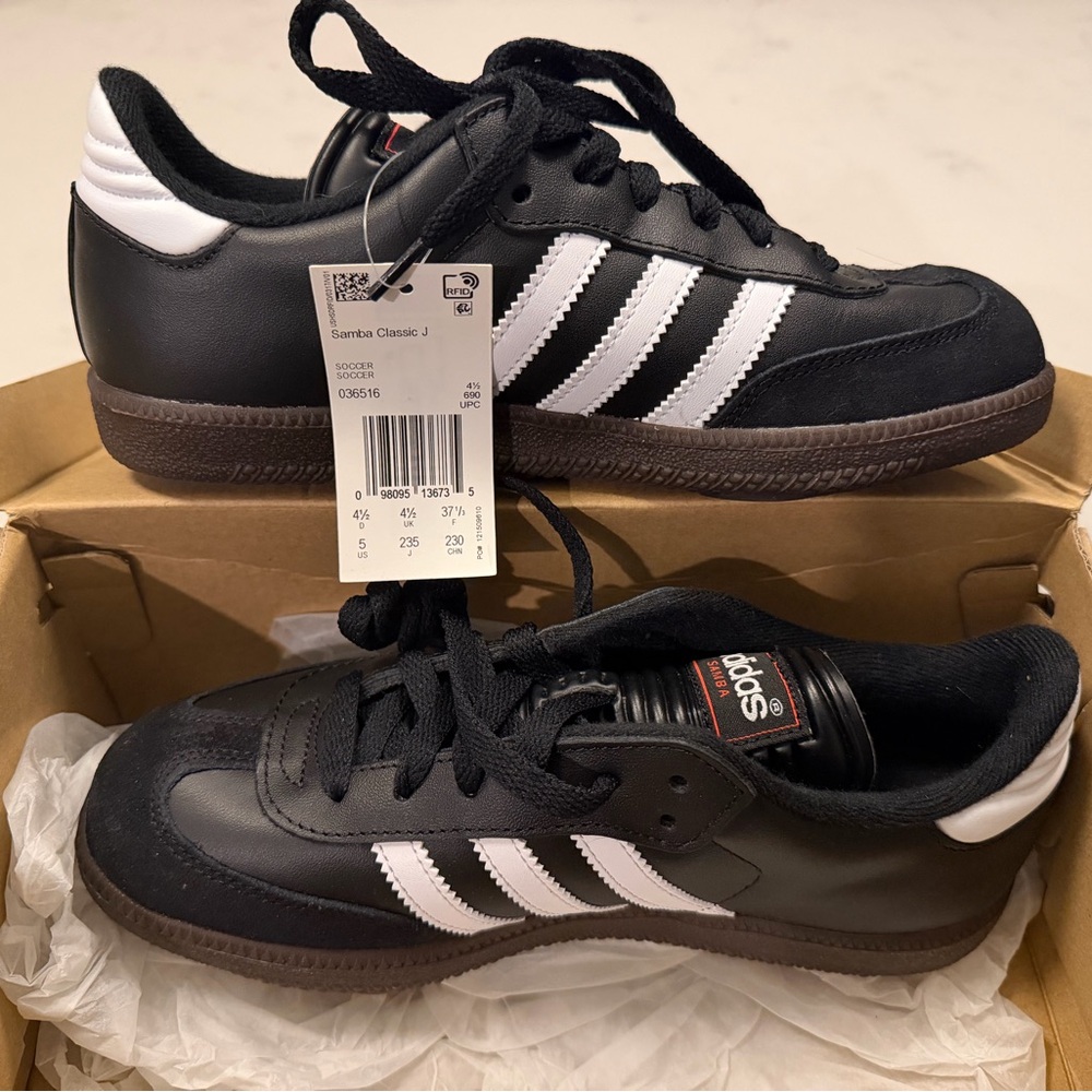 Adidas Black and White Samba Sneakers - size 5 men’s